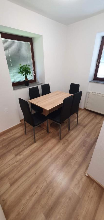 מויסטראנה Apartment Podkuze מראה חיצוני תמונה